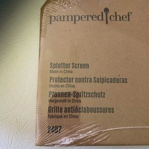 Brand new in package pamper chef splatter screen